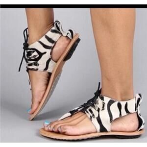 Sorel Summer Zebra Print Calf Hair Leather Thong Toe Sandals Black White Sz 8.5